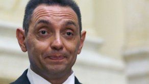 Ministro serbio reafirma apoyo a criminal de guerra convicto