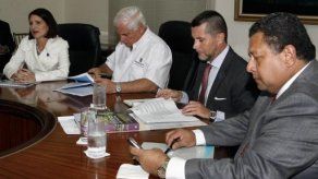 Embajada Británica cederá terrenos para Centro de Autismo