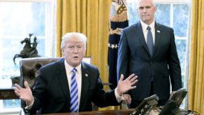 Trump apunta a reforma fiscal como nuevo objetivo tras fracasar la sanitaria