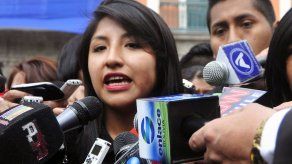 Hija de Morales convoca a plantón para pedir justicia por estudiantes México