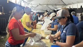 Venta de la caja navideña del IMA.