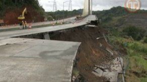 Siguen inspecciones en vía colapsada