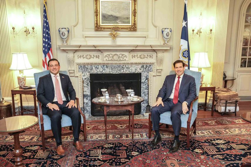 Kevin Cabrera se reúne con Marco Rubio para fortalecer cooperación