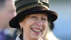 La princesa Ana recomienda a los royals más jóvenes que no innoven demasiado