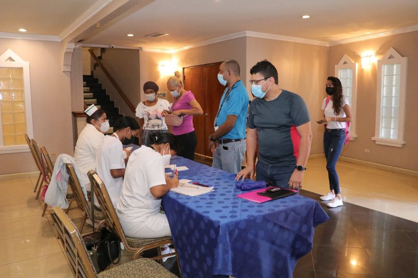 El Minsa indica que esa jornada de vacunación se desarrolla en horario de 8:00 a.m. a 3:00 p.m. y se extenderá los días 17