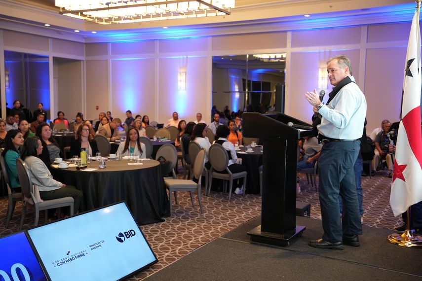 Ministro de MiAmbiente