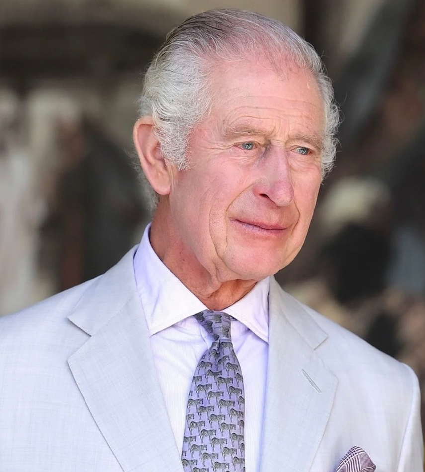 Rey Carlos III estaría durmiendo con oxígeno