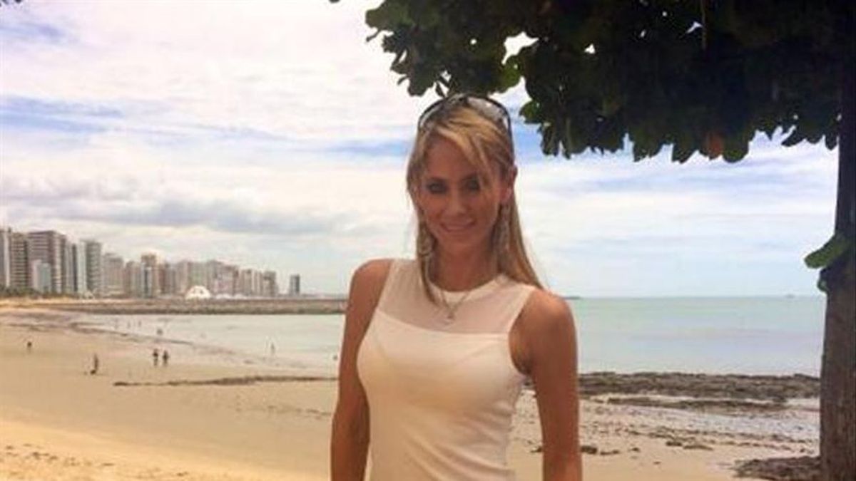 La reportera mexicana Inés Sainz conquista a los futbolistas del Mundial