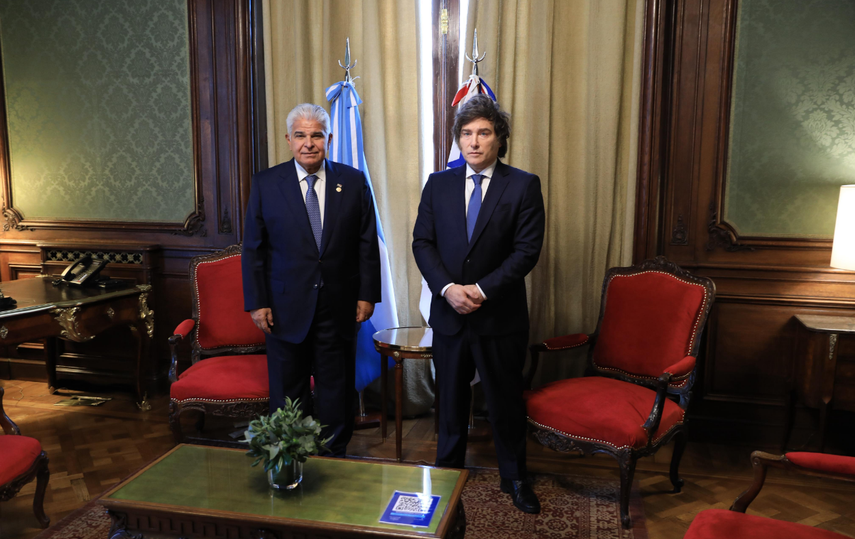 Reunión entre los presidentes de Panamá y Argentina.