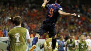 Zico celebra juego ofensivo del Mundial