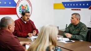 EEUU revoca visas de otros 340 allegados a Maduro