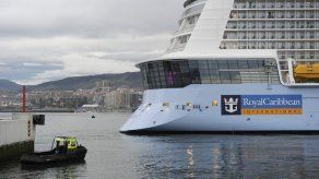 Incendio en barco de Royal Caribbean; una persona herida