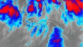 Lluvias y fuertes vientos provocan inundaciones y caída de árboles