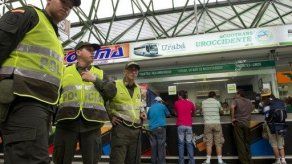 La Policía colombiana arresta a 64 miembros de dos bandas criminales