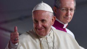 Papa cierra viaje a Panamá con misa y visita a portadores de VIH