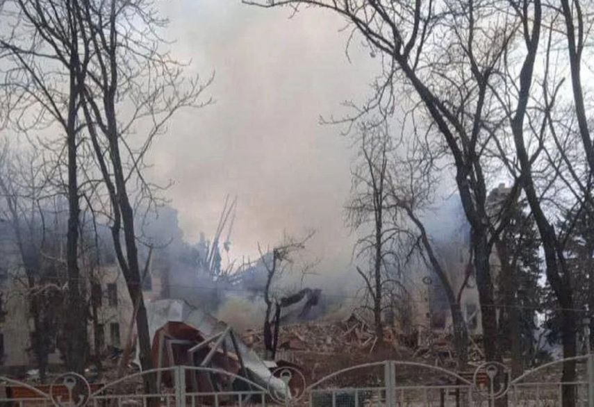 Lugar donde se encontraba el teatro de Mariúpol.