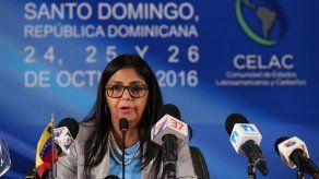 Canciller venezolana dice no procede juicio político en contra de Maduro