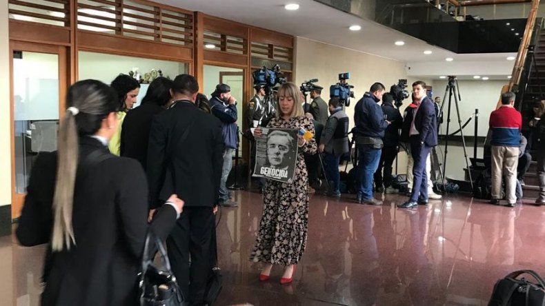 Amenazas de uribistas a periodista colombiana generan el repudio del gremio