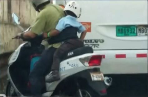 OPS pide no llevar a niños en motocicletas por la fragilidad de sus cuerpos