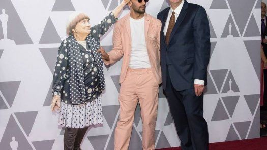 La Academia de los Oscar busca reinventarse, dice su titular