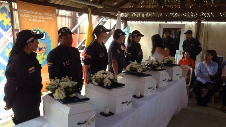 Entregan restos de cinco niños indígenas colombianos muertos por desnutrición