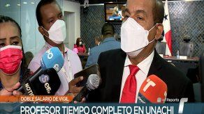 Director de Descentralización justifica doble salario