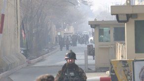 Cuatro muertos en Afganistán en atentado contra autobús de empleados del gobierno