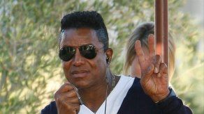 Jermaine Jackson acusa a su exmujer de robarle 94 mil dólares