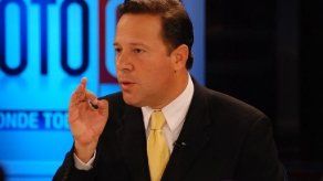 Varela sigue en la carrera presidencial