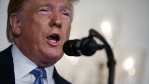 Trump promete medidas urgentes tras masacres en Texas y Ohio