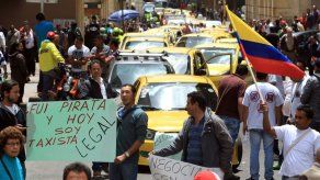 Taxistas de Colombia protestan en varias ciudades contra Uber
