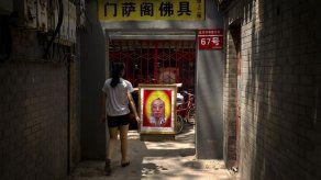 Altos cargos chinos hallan consuelo en maestros místicos