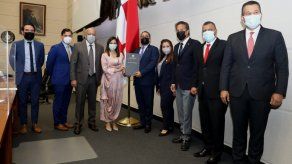 El Pleno de la Asamblea Nacional aprobó en tercerdebate proyecto de ley que crea la Carrera de Protección Civil. El Pleno de la Asamblea Nacional aprobó en tercerdebate proyecto de ley que crea la Carrera de Protección Civil.