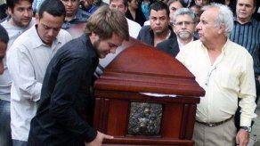Muerte de hija de cónsul chileno causa indignación en Venezuela