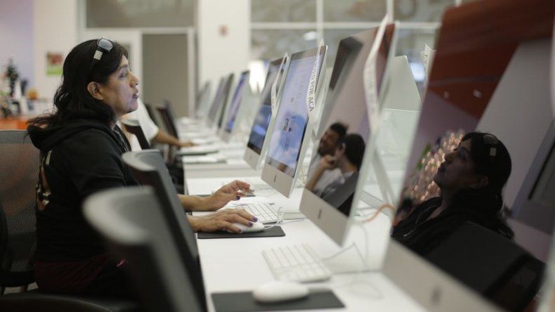 EEUU: Nuevos asegurados superan marca de un millón