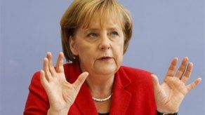 Merkel defiende finanzas sostenibles y más competitividad en Europa