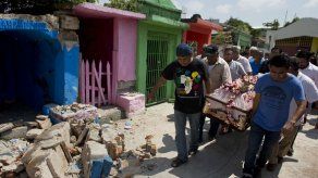 México: 64 muertos por sismo