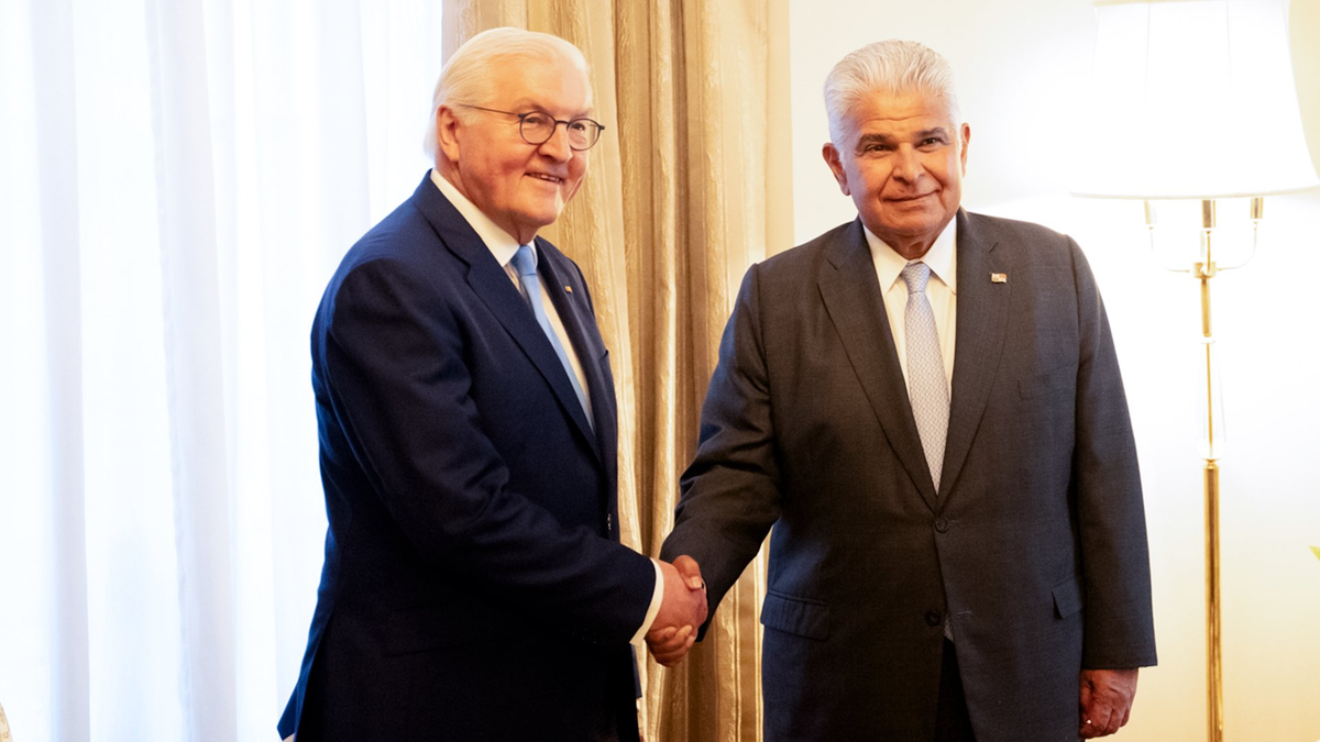 Presidente de Alemania, Frank-Walter Steinmeier, se reúne con el mandatario Mulino, en Panamá. Presidente de Alemania, Frank-Walter Steinmeier, se reúne con el mandatario Mulino, en Panamá.