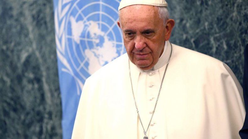 El papa acusa al episcopado de El Salvador de difamar a monseñor Romero