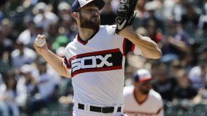 Giolito domina otra vez y Medias Blancas vencen 2-0 a Indios
