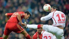 Pizarro anota 2 goles en triunfo de Bayern