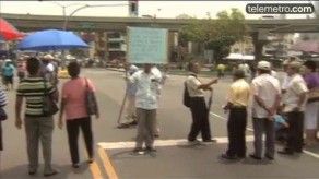 Jubilados no quieren que aumento sea escalonado, siguen protestas