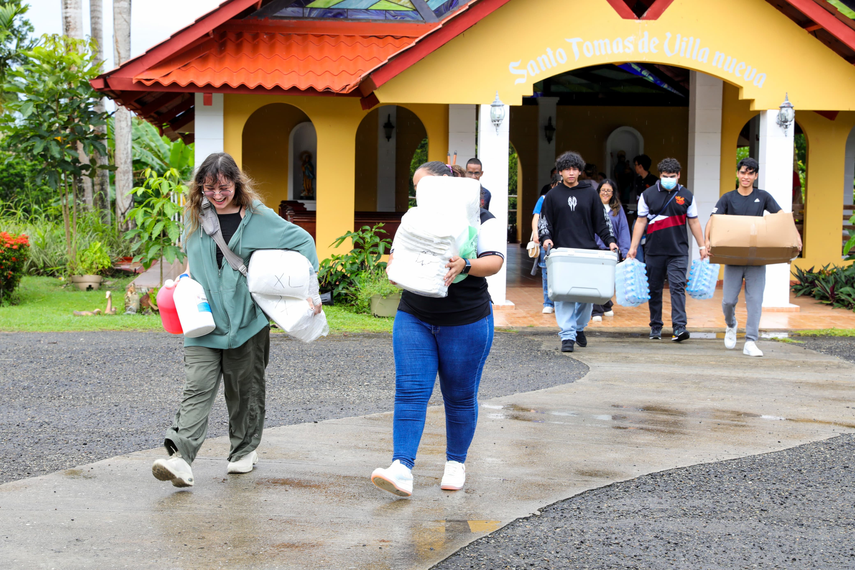 MIDES organiza actividad para adultos mayores.