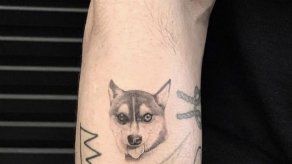 Sophie Turner y Joe Jonas se hacen un tatuaje de su perro Waldo Picasso