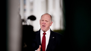 Director de ICE critica al papa Francisco por declaraciones Director de ICE critica al papa Francisco por declaraciones