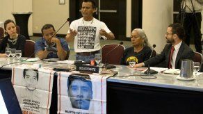 Padres de jóvenes desaparecidos en México reclaman verdad y justicia