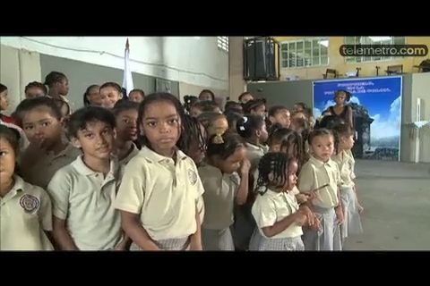 Se celebra en Panamá el Día de las Trenzas