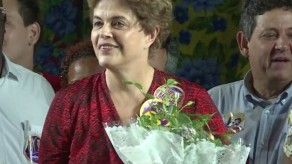 Rousseff hace su primera aparición pública tras destitución