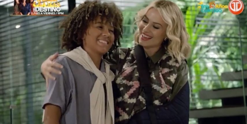 AMOR SIN IGUAL | Fernanda lleva de compras a niño de la calle