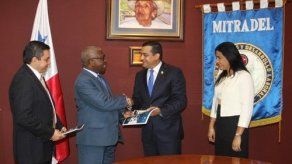 Panamá dice a OIM que garantizará derechos laborales a locales y extranjeros